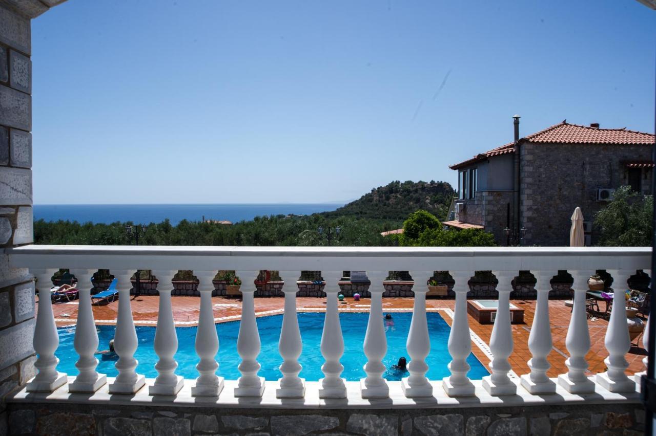 Amalia Apartments Stoupa Exterior photo