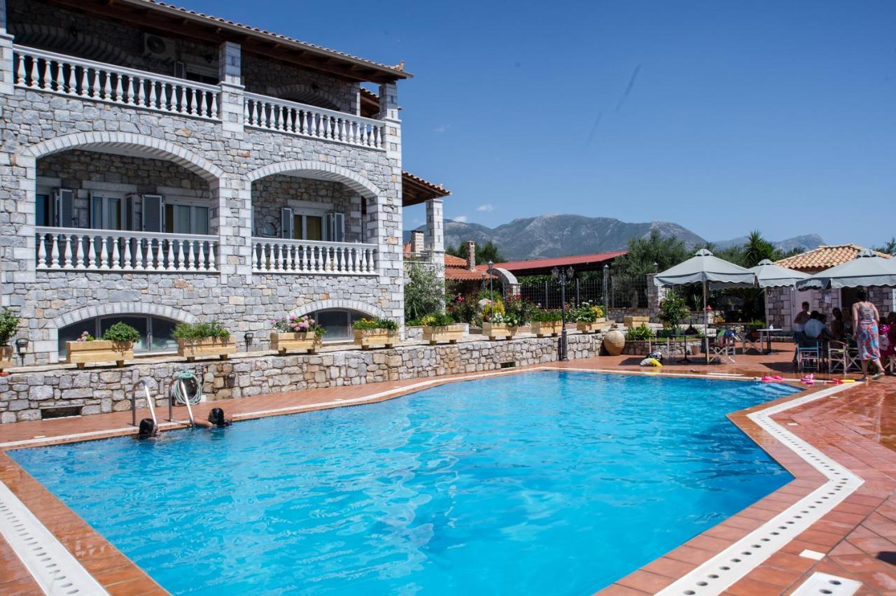Amalia Apartments Stoupa Exterior photo