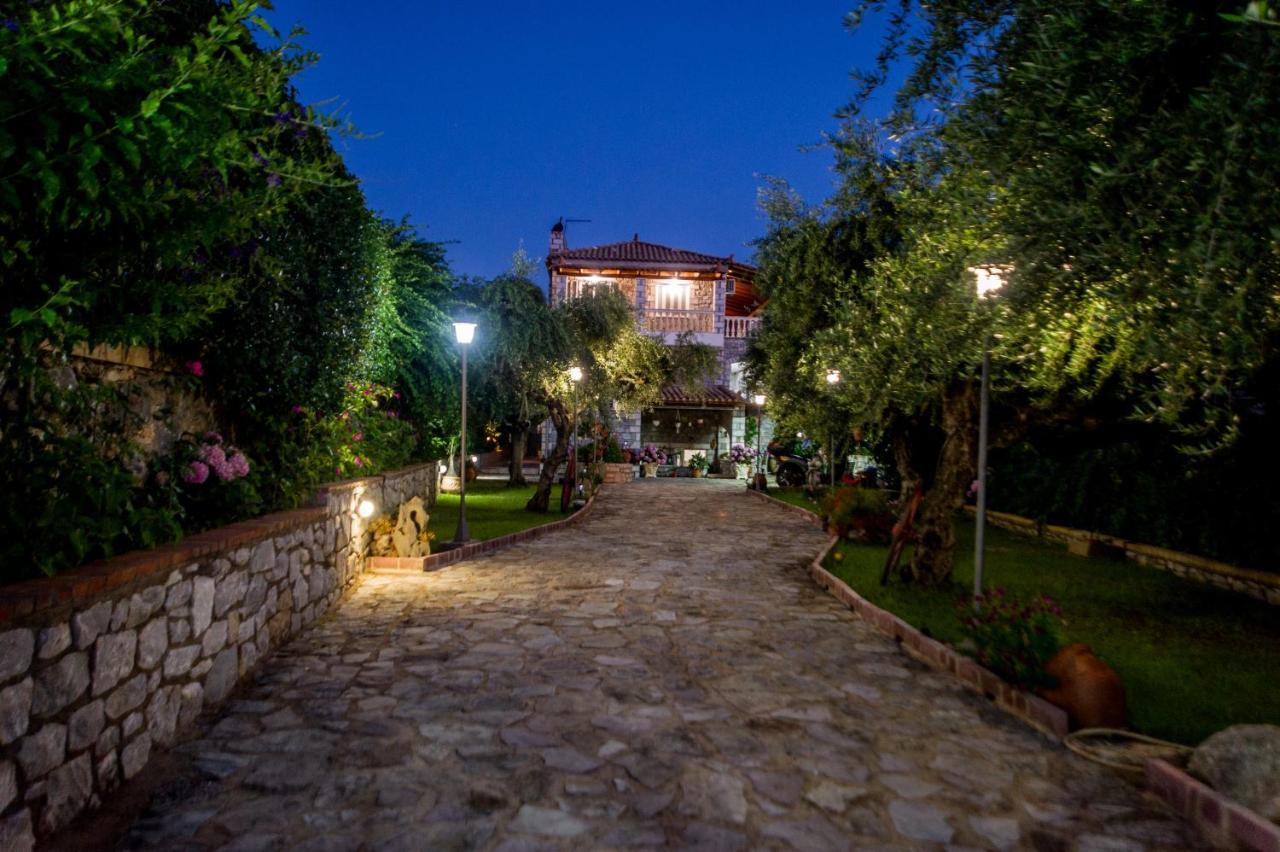 Amalia Apartments Stoupa Exterior photo