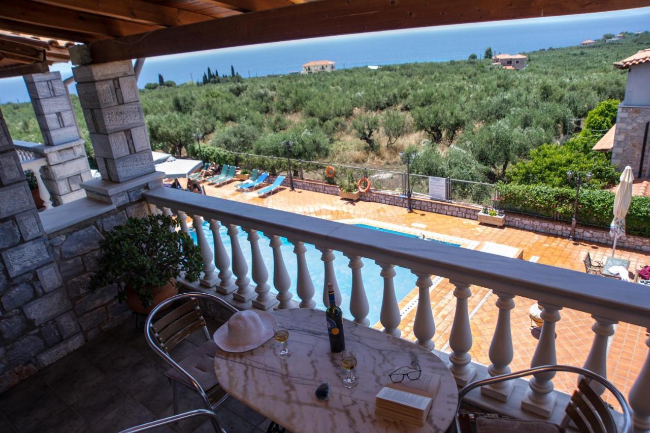 Amalia Apartments Stoupa Exterior photo