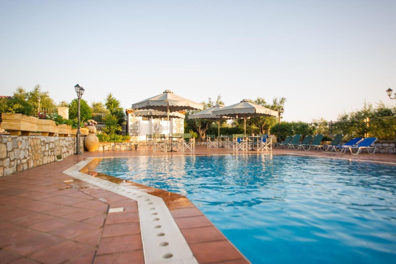 Amalia Apartments Stoupa Exterior photo